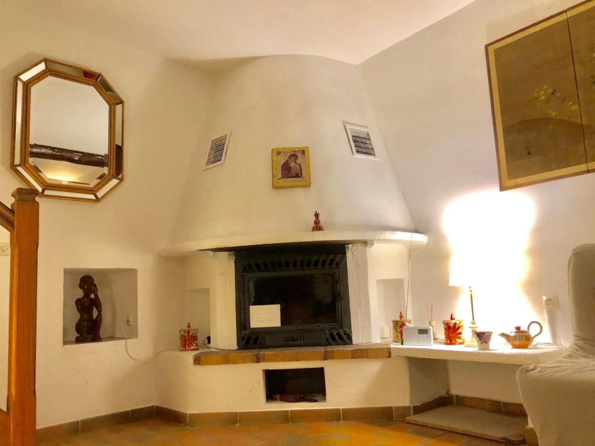 Charmante Maison A Saint Guilhem Le Desert Екстер'єр фото